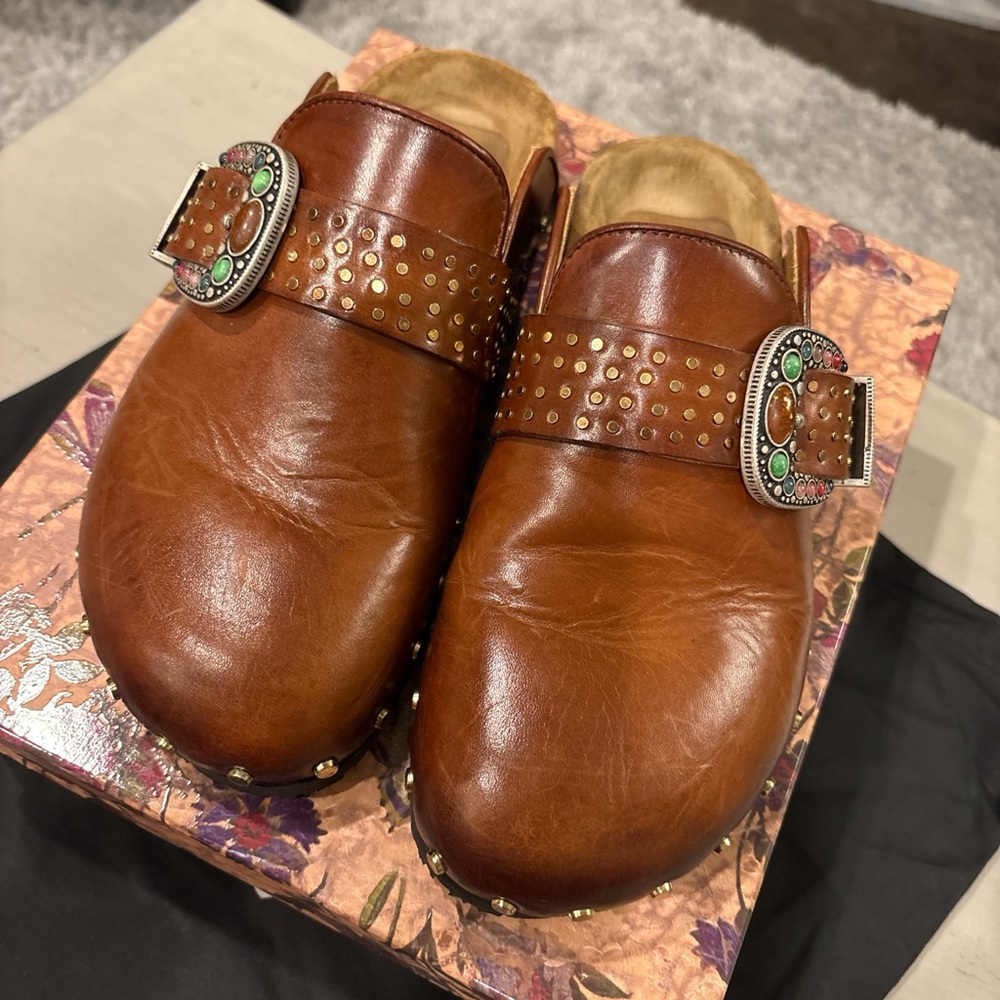 JO Ghost Italian Leather Brown Clogs with Studded Detail, Size 38 - Picture 2 of 6